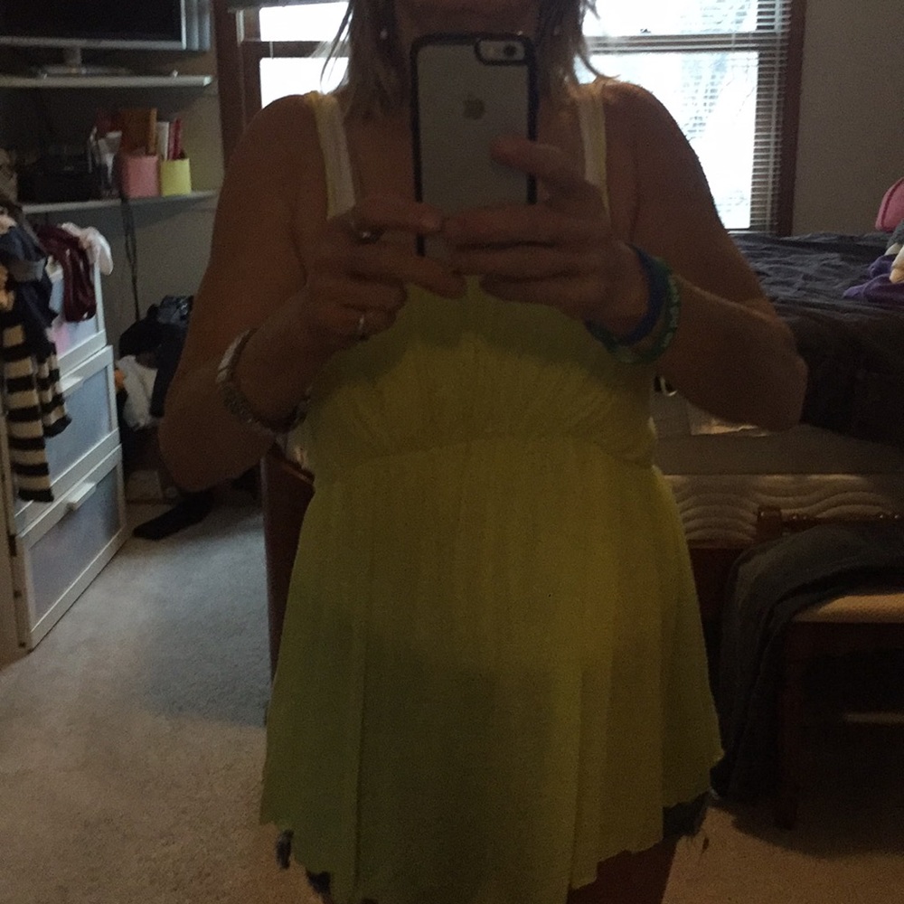 Bright striped spaghetti strap - Picture 4 of 4